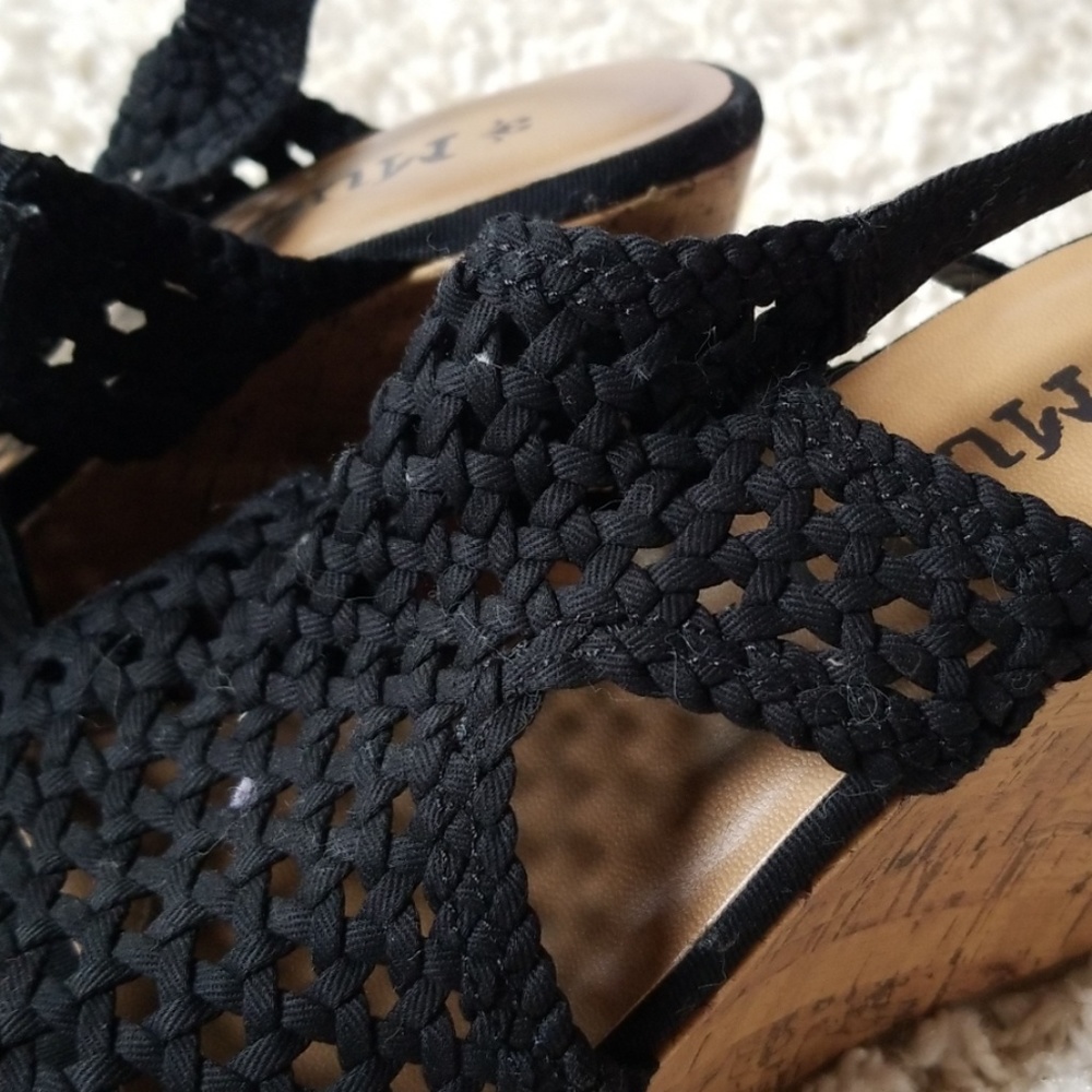 Wedge Sandals - Picture 4 of 6